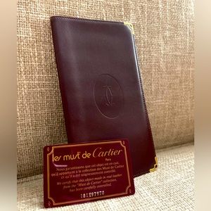 Cartier w/COA EUC vintage leather long wallet
